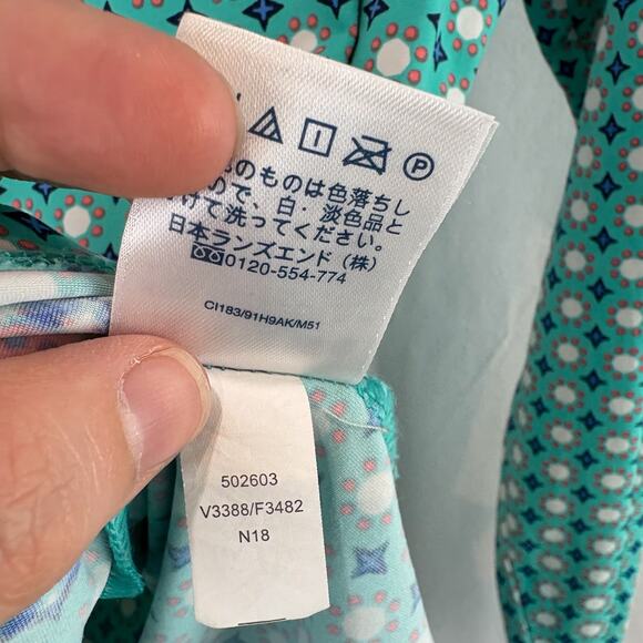 LANDS' END  2 4 XS Geometric Swim Top Rash Guard Long Sleeve Crew Green Multi - Picture 7 of 8